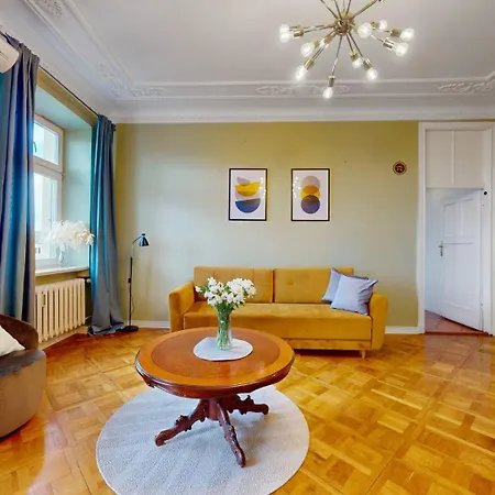 Elegance Premium Balcony Ac