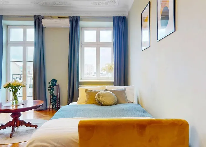 Elegance Premium Balcony Ac * Varsavia